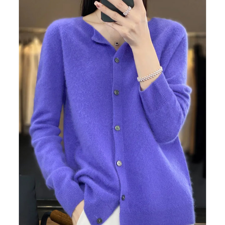 Elegant women's long sleeve open front cardigan, cozy knitwear for versatile fashion.