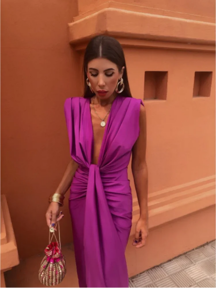 Modern cotton blend pleated maxi dress, combining comfort with high fashion appeal