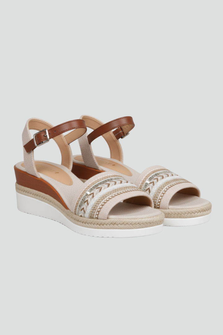 Elegant women's brown strappy evening sandals with high heel, perfect for parties.