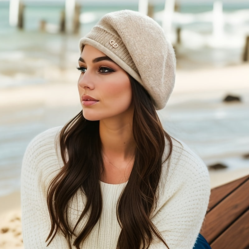 Versatile women's chic beret, a warm knitted hat perfect for elevating any cold-weather ensemble.