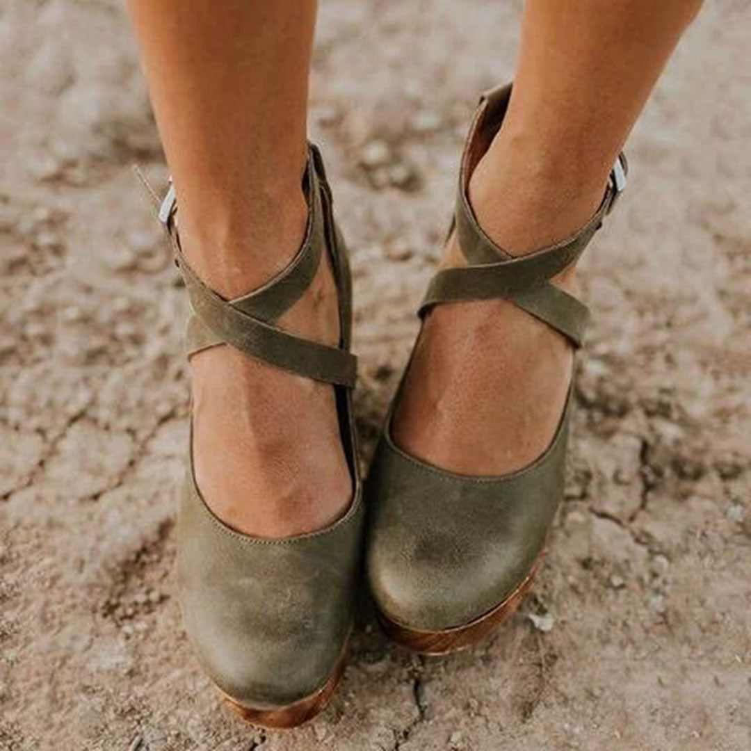 Classic women's elegant wedge heels, suitable for both casual and formal occasions