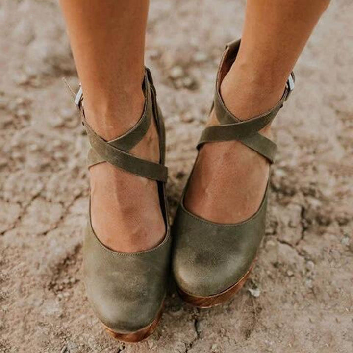 Classic women's elegant wedge heels, suitable for both casual and formal occasions