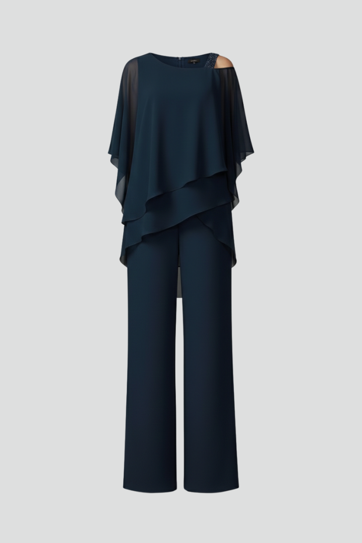 Elegant women's cold-shoulder wide-leg jumpsuit, flowing fabric for eveningwear, winter fashion