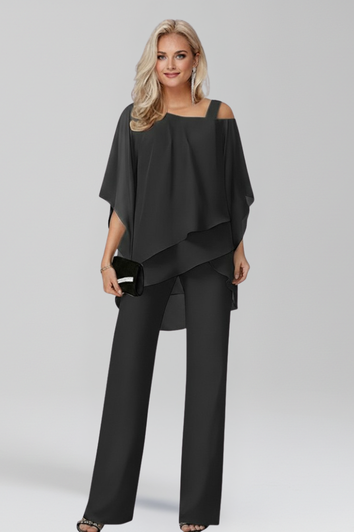 Boho-chic elegant cold-shoulder jumpsuit for women with wide leg and flowing material