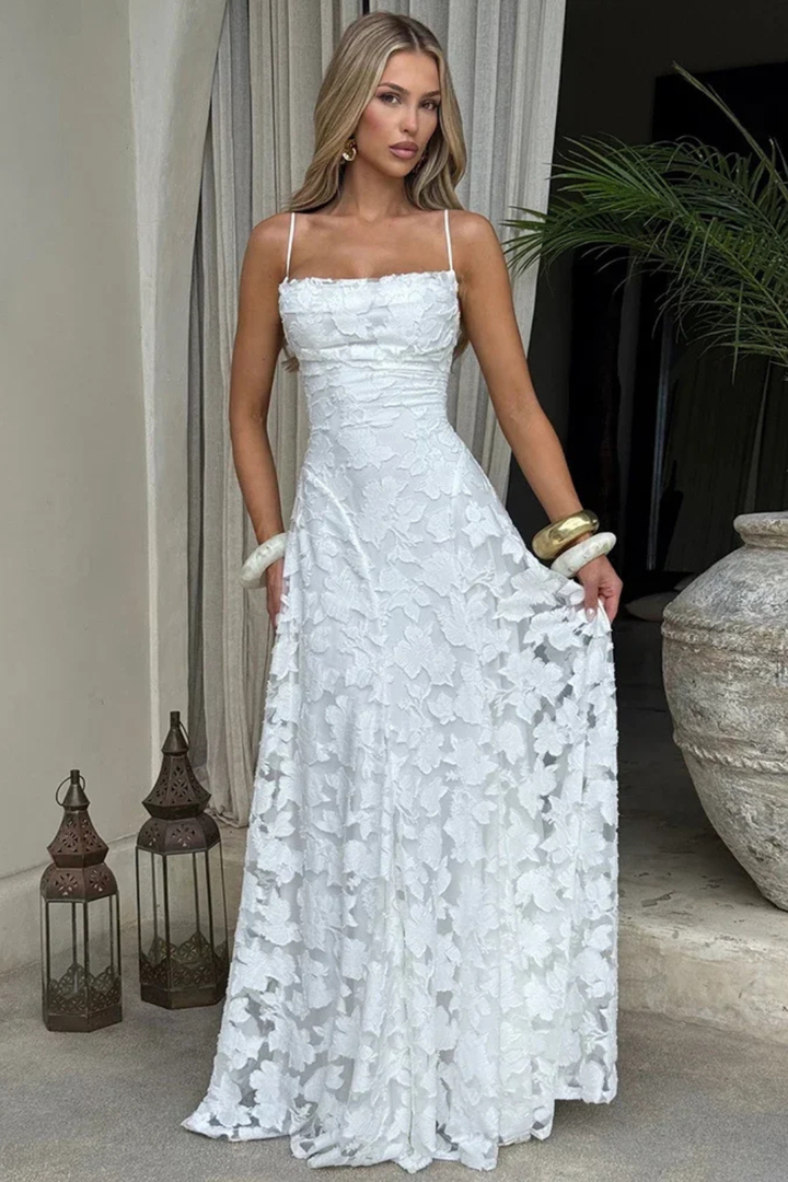 Stunning floral jacquard long dress, backless, sleeveless, an elegant choice for women's formal events.
