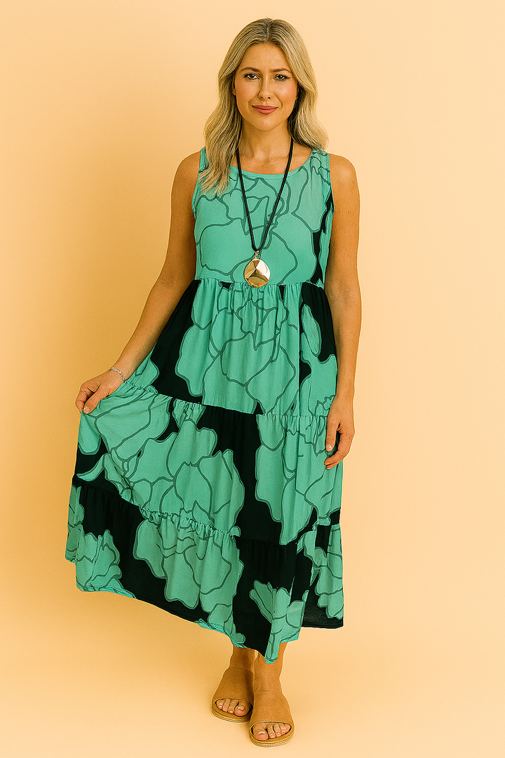 Bohemian floral maxi dress for women, elegant and versatile for summer, parties, and spring fashion.