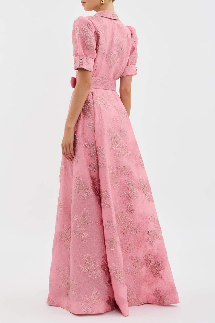 Casual yet elegant floral mini dress for women, featuring chic puff sleeves