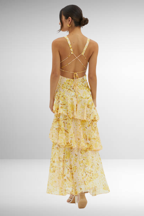Fashionable women's floral tiered maxi dress, a versatile spring/summer piece
