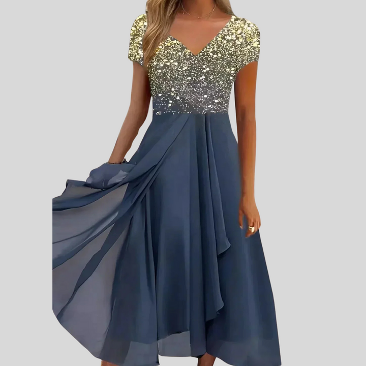 Formal yet casual women's elegant flowy maxi dress, offering a sophisticated and modest look.