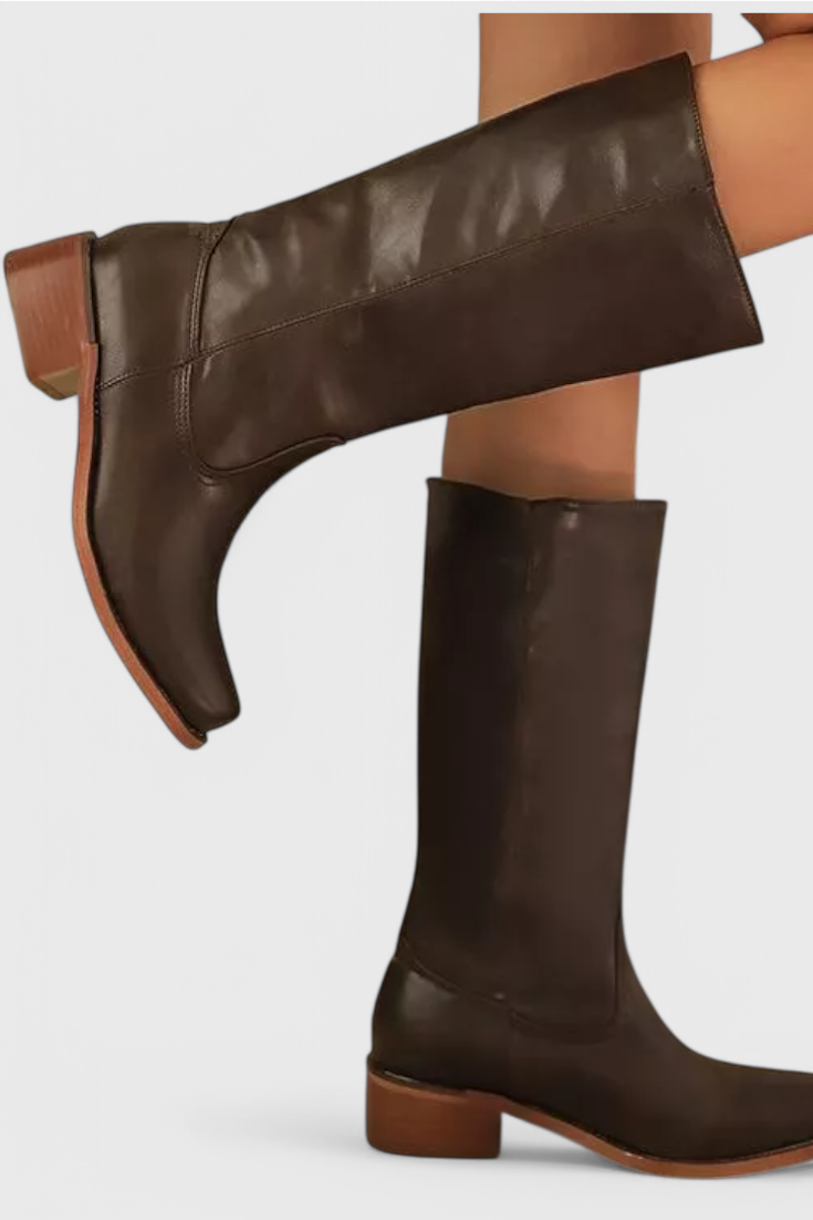 Elegant women's knee-high boots with comfortable stacked heel, perfect for versatile fall fashion.