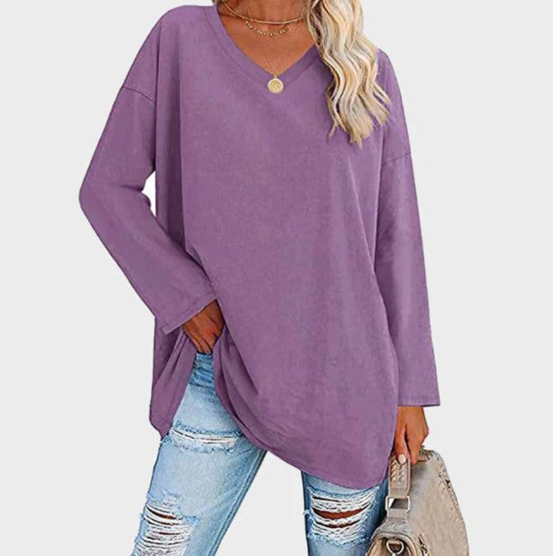 Comfortable women's sweater, long sleeve design for everyday effortless fashion.