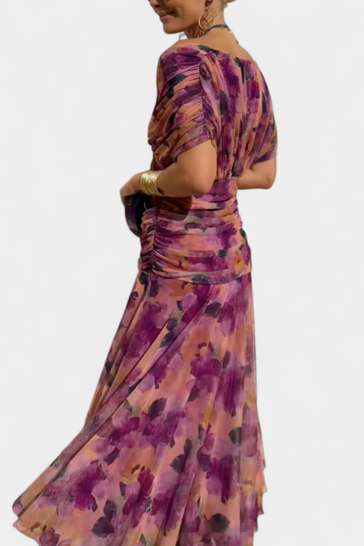 Elegant women's maxi dress with off-shoulder neckline and flattering ruched waist design
