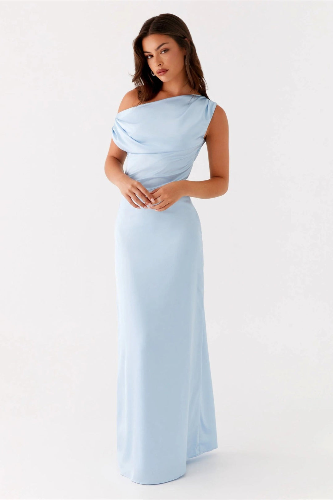 Elegant women's one-shoulder maxi dress, high-waist asymmetric style. Perfect for formal events & parties.