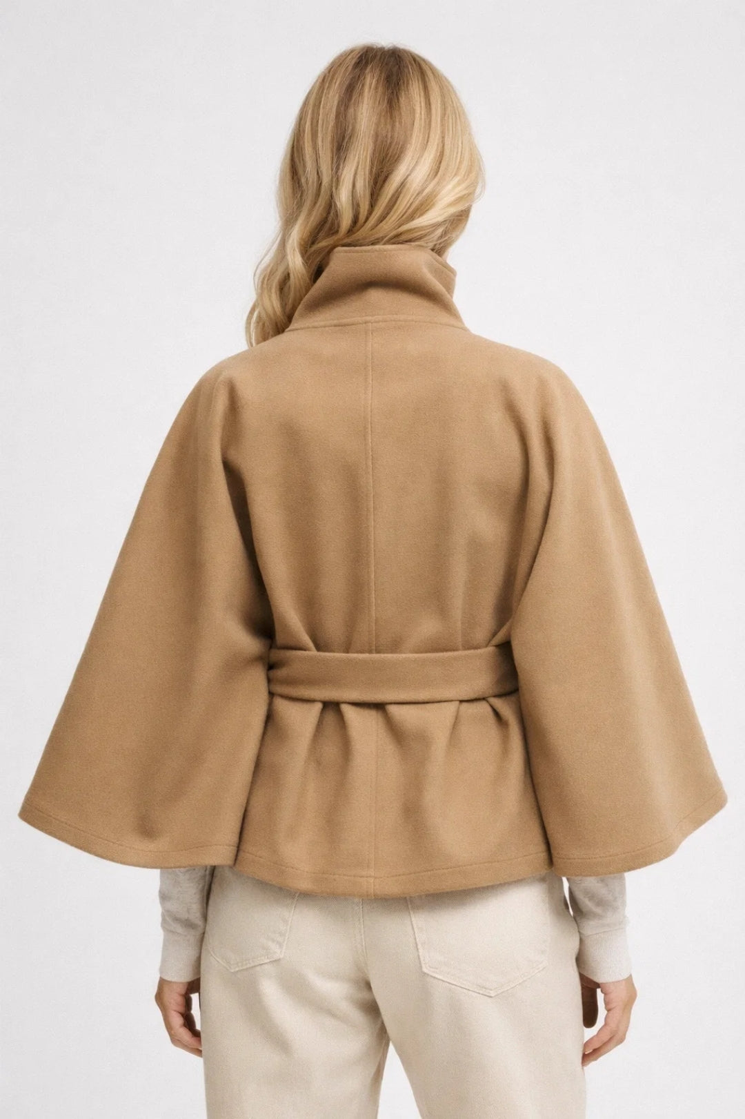 Stylish women's belted oversized short coat with an elegant high collar, ideal for chic and modern fashion.