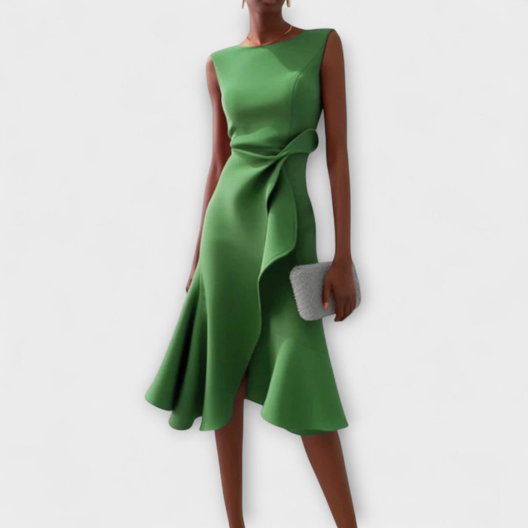 Chic women's midi dress with pleats and an asymmetrical design, perfect as a versatile party or casual dress