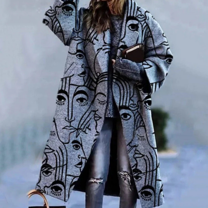 Versatile women's chic polyester jacket, ideal for everyday wear, with long sleeves and buttons