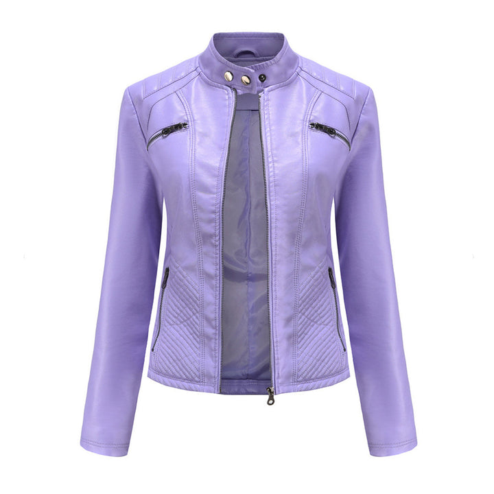 Chic women's spring jacket, elegant and relaxed fit, offering comfortable and stylish outerwear.