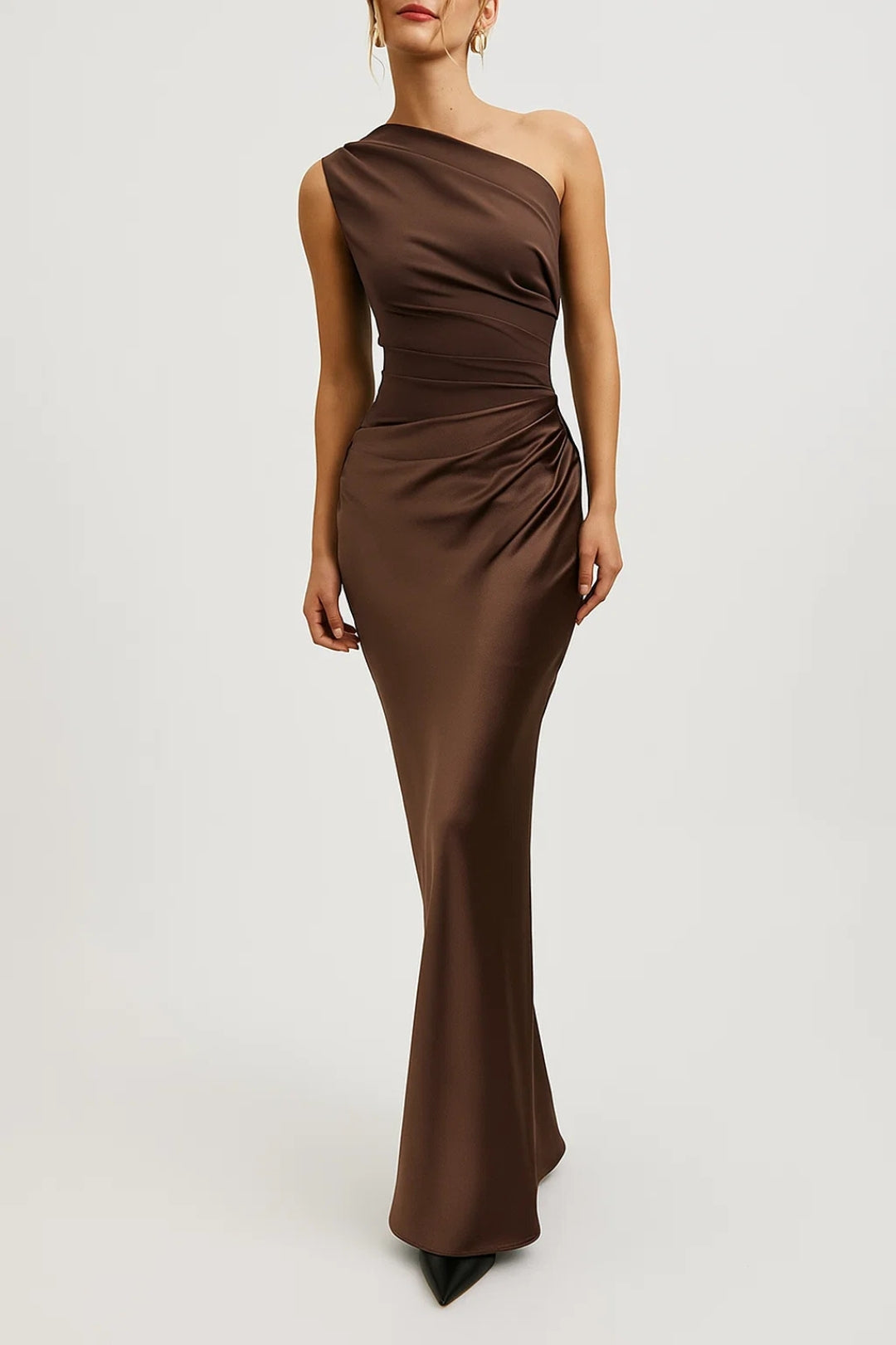 Elegant women's satin asymmetric one-shoulder gown, ideal for evening parties & formal special occasions