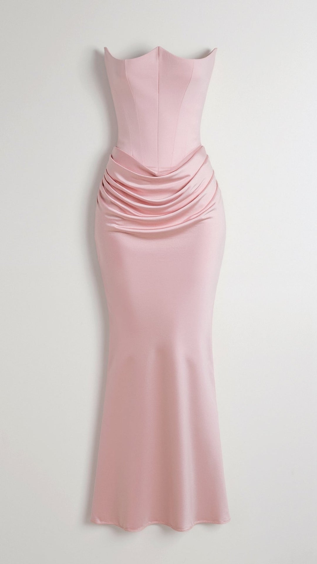 Women's formal sleeveless column dress, an essential piece for any special occasion wardrobe.