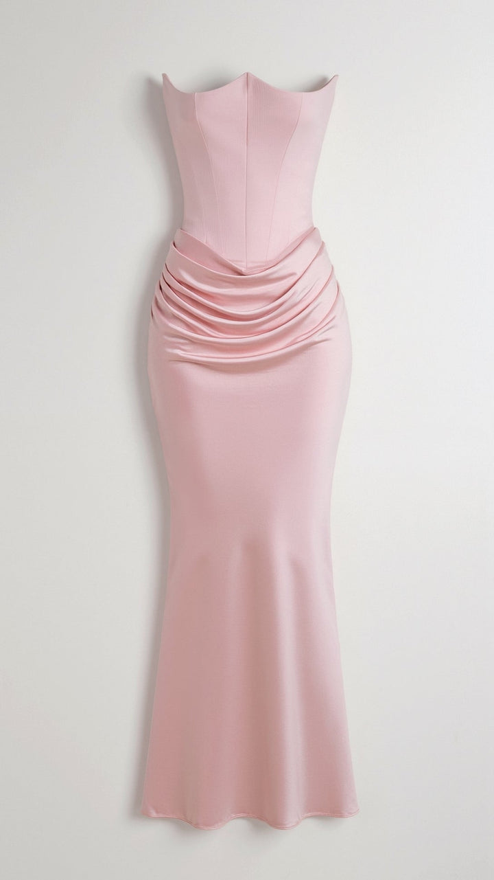 Women's formal sleeveless column dress, an essential piece for any special occasion wardrobe.