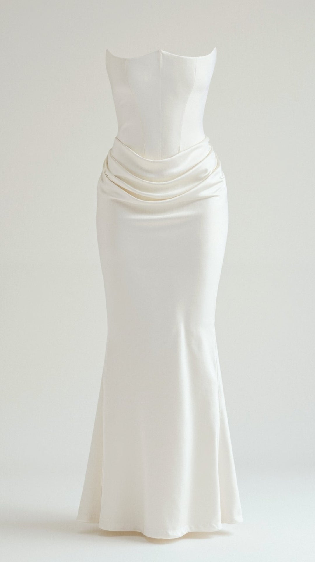 Women's evening wear column maxi dress, a comfortable and chic option for long events.