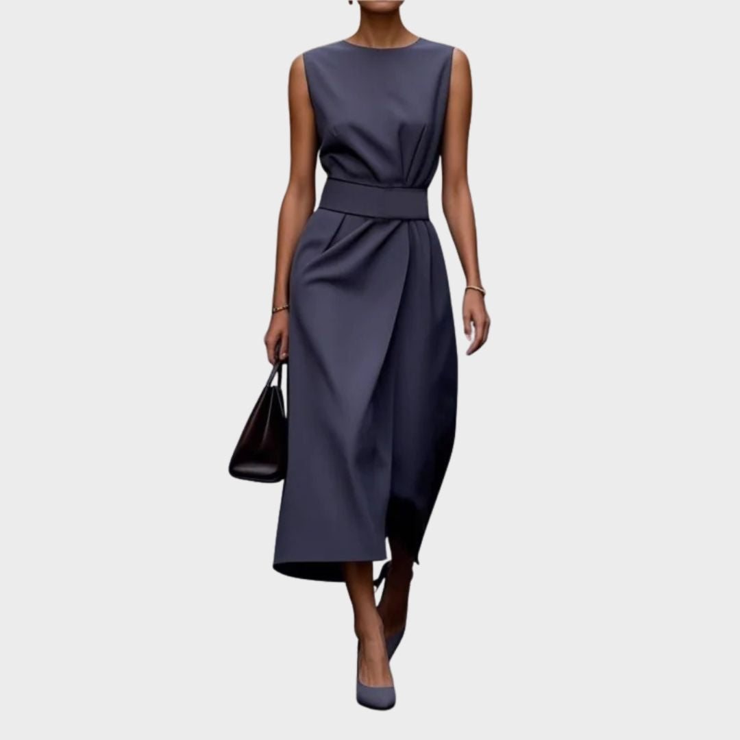 Elegant women's sleeveless midi dress with round neck and pleated waist, ideal for summer occasions.