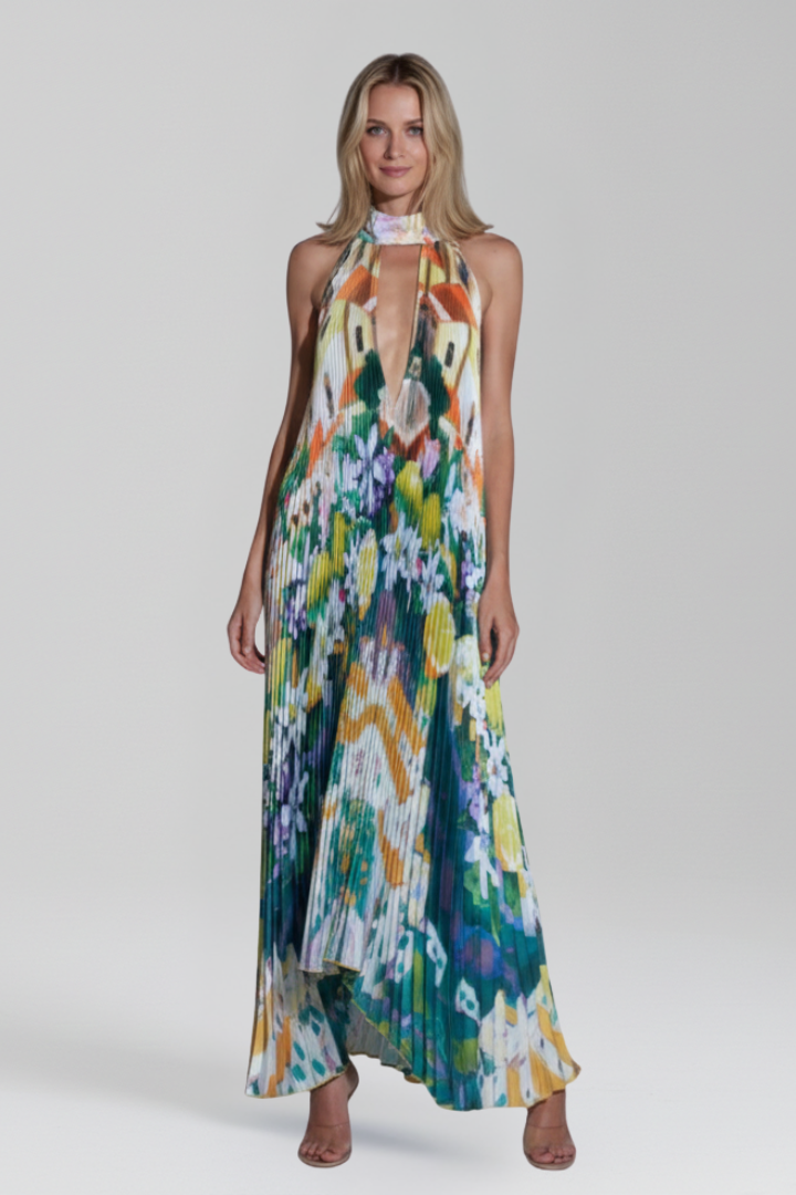Women's pleated maxi dress, a must-have for occasion wear and summer fashion.