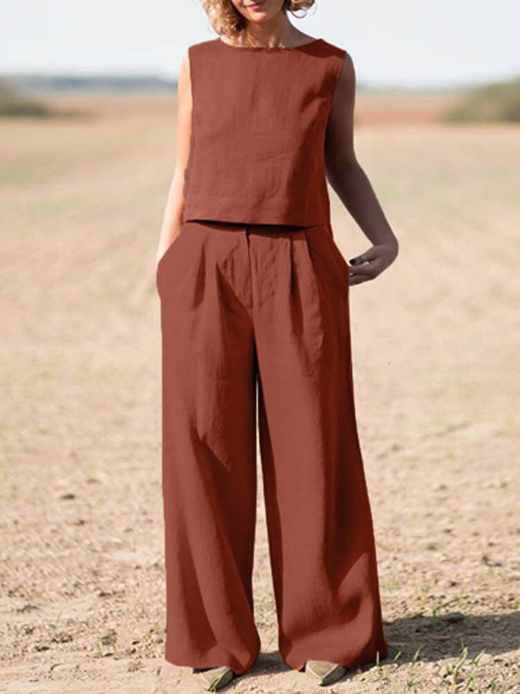 Comfortable women's elegant two-piece ensemble, a versatile co-ord set for modern fashion.