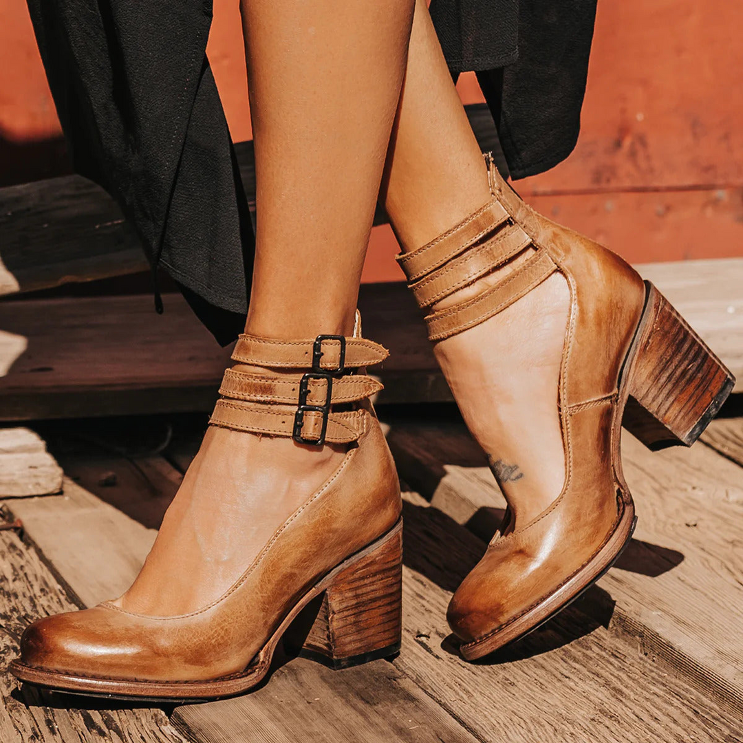 Elegant women's vintage ankle strap heels with sturdy block heel, perfect for summer parties.
