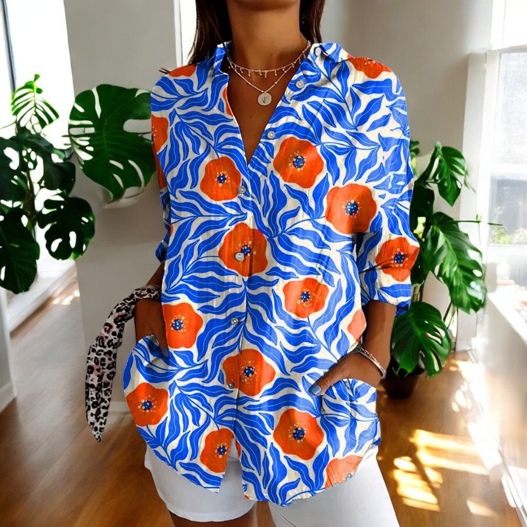Comfortable women's vintage long sleeve blouse, elegant patterned design. Perfect for everyday classic style.