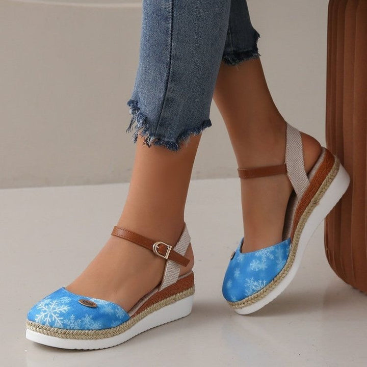 Women's elegant wedge sandals with woven straps, comfortable summer shoes, versatile fashion footwear.