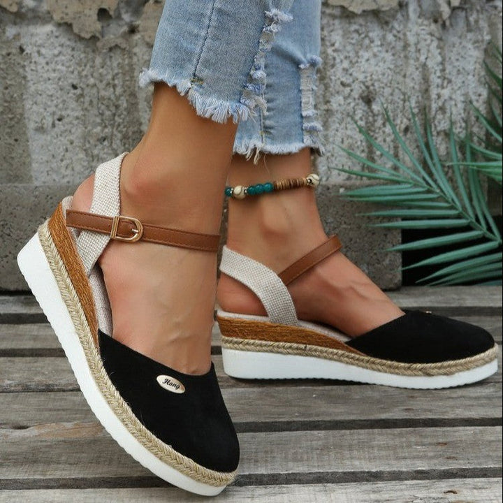 Versatile women's summer wedge sandals with stylish woven straps, perfect for any occasion.