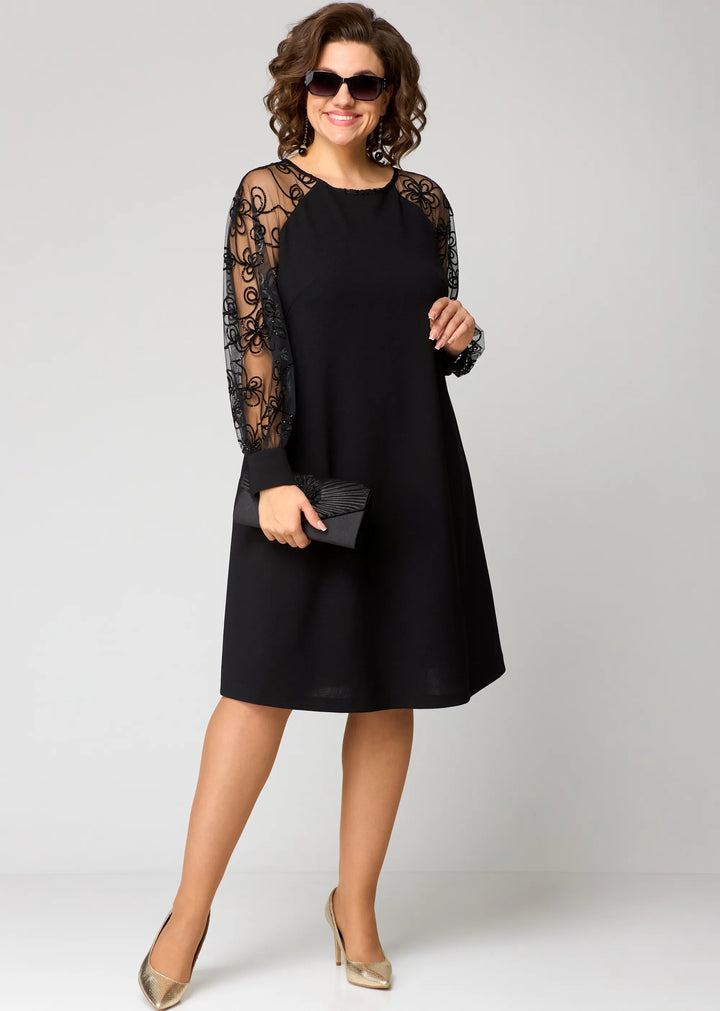 Elegant women's white lace A-line party dress with floral embroidery, long sleeves