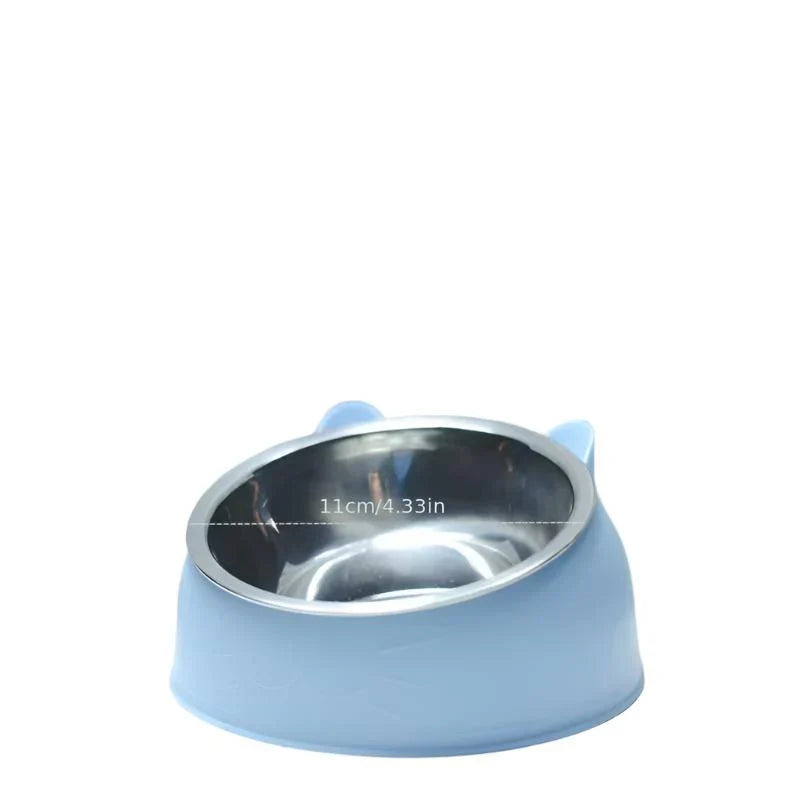 Comfortable ergonomic elevated cat bowl. Ideal for senior cats, promoting healthy posture & easy eating.