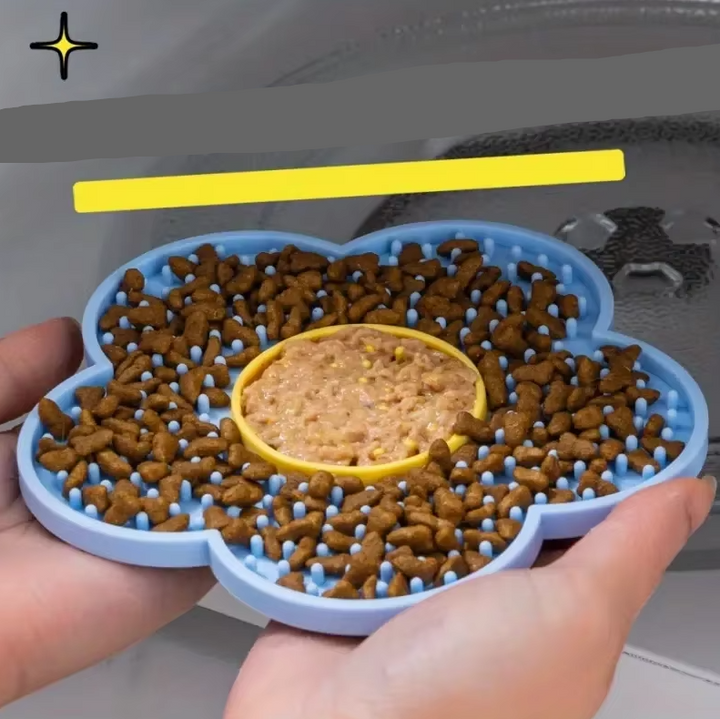 Easy-clean flower design cat lick mat. A waterproof, slow feeder accessory for feline enrichment & fur care.