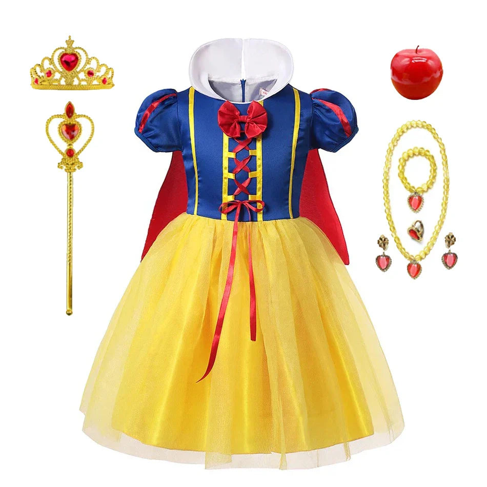 High-quality Snow White children's dress-up costume with cape, tiara & enchanting accessories.