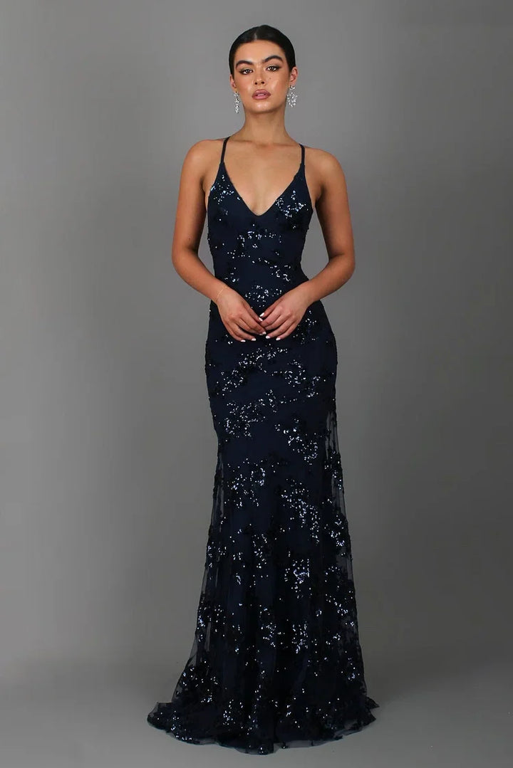 Glamorous women's sequin V-neck backless maxi dress, ideal for evening parties & formal events.