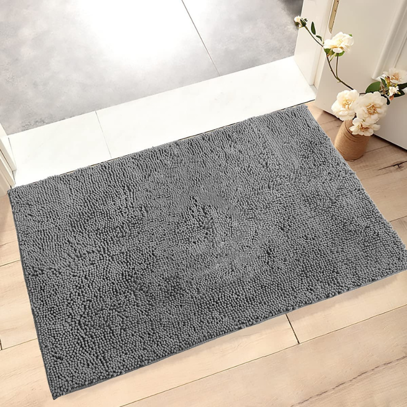 Grey ultra-absorbent microfiber pet dog paw cleaning doormat for entryway, ideal for mud & quick drying.