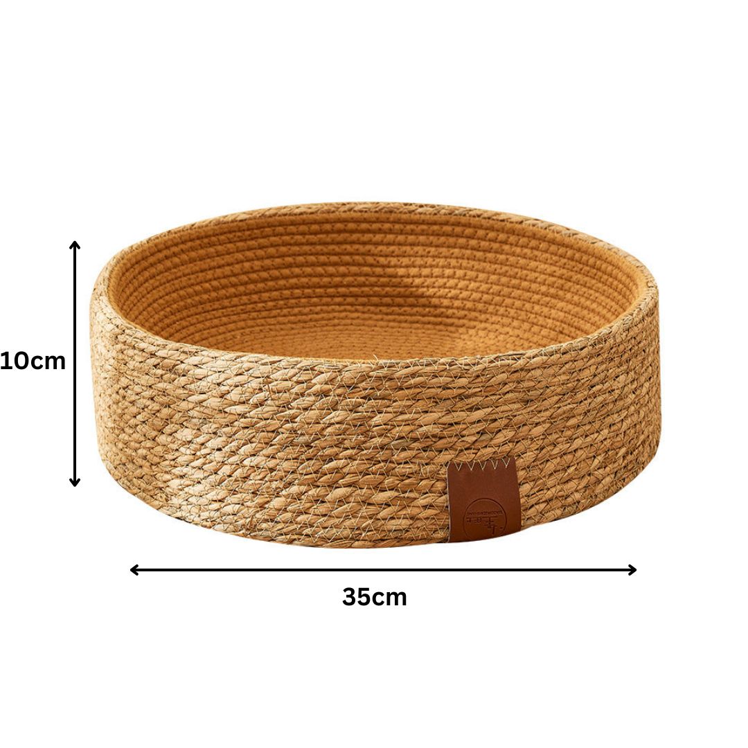 Versatile hand-woven rattan cat bed & scratcher. Provides ultimate pet comfort with natural, durable materials.