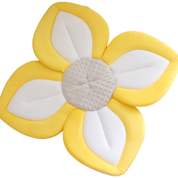 Plush Blooming Flower baby bath seat. Soft infant bath support ensures a cozy & safe bathtime for newborns.