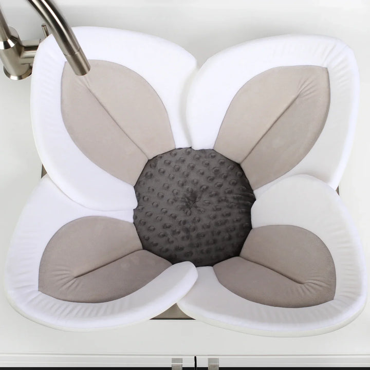 Blooming flower baby bath. Provides a cozy, safe, and soft plush support for infant and newborn bathtime.