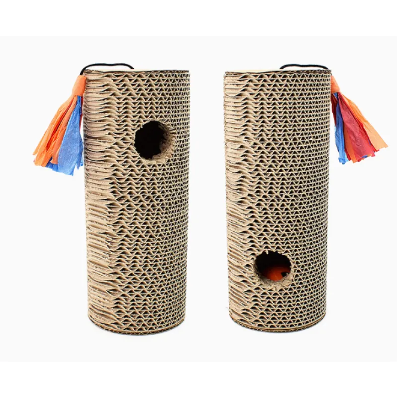 Cat accessory: a cardboard scratching roll with fringes & a play hole, ideal for interactive play and healthy claws.
