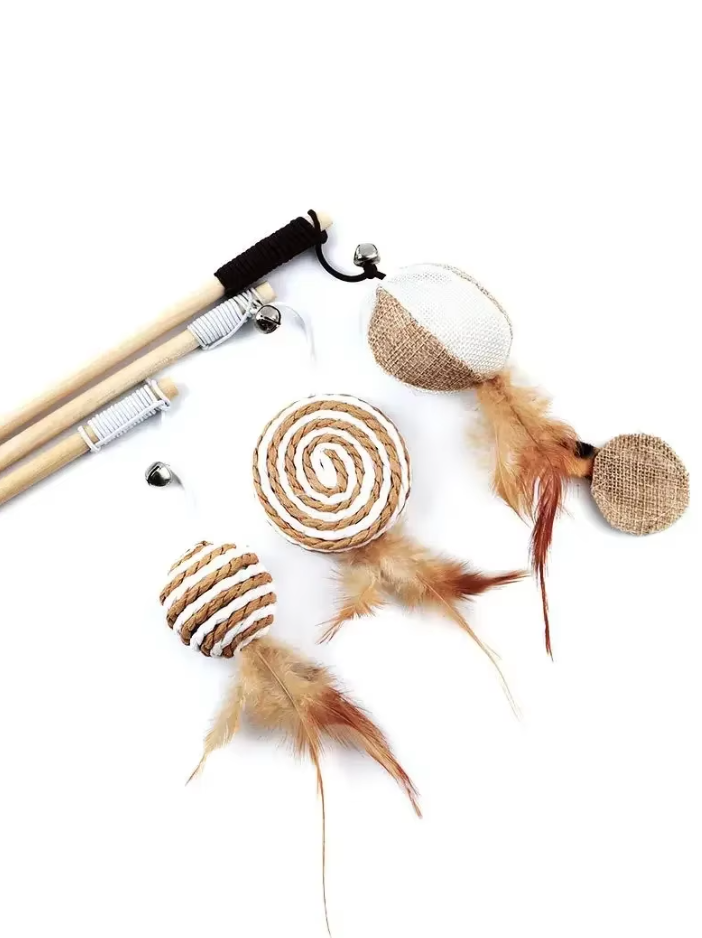 Eco-friendly wooden cat toy designed for safe, natural, and engaging playtime activities.