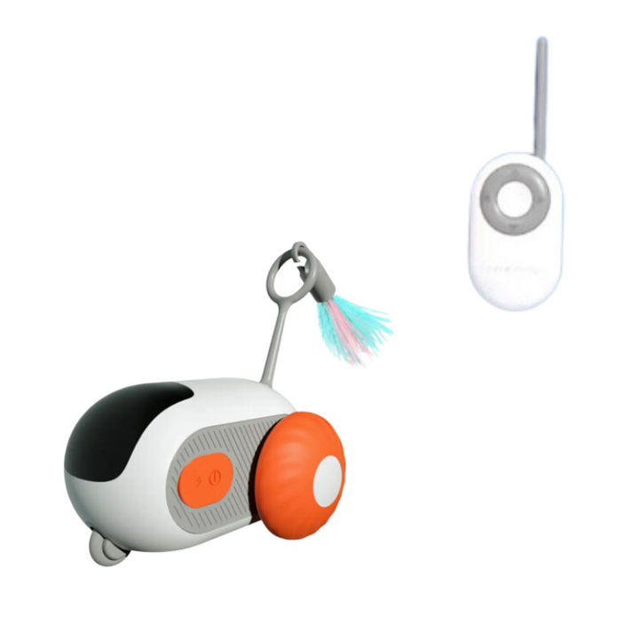 Dynamic electric cat chase toy, remote-controlled and rechargeable, a silicone interactive toy for playful cats.