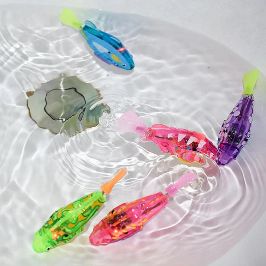 Swimming fish water toy for pets. An automatic, interactive cat & dog entertainment supply.