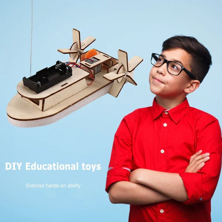 Children's craft: Assemble a wooden electric toy boat with this fun educational DIY kit.