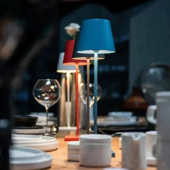 Easy-to-use LumoGlow touch control LED lamp, wireless and rechargeable for any space.