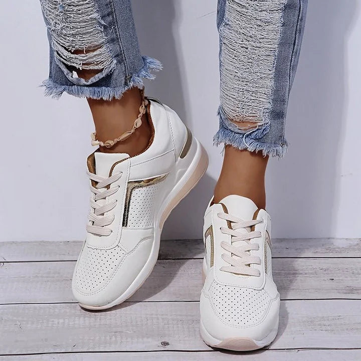 Lightweight Marre orthopedic sneakers for women, ensuring all-day comfort, support, and a stylish look.