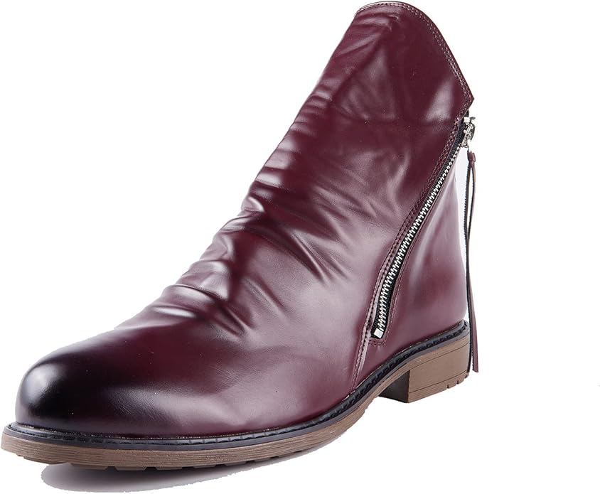 Men's casual black leather boots with side zip, ideal footwear for a modern, masculine look.