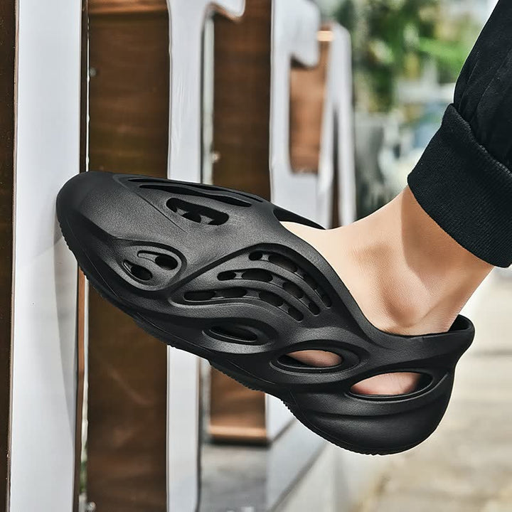 Men's breathable lightweight slip-on casual shoes for summer comfort